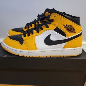 Air Jordan 1